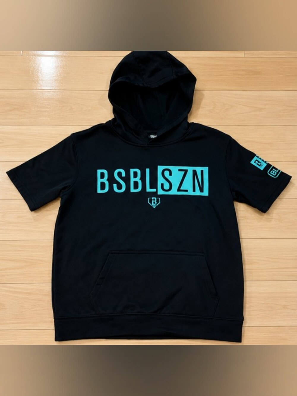 Baseball Lifestyle 101 Black BSBL-SZN Short-Sleeve Hoodie Black/Light Blue